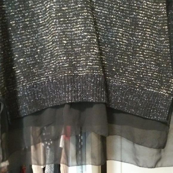 Sweater - Picture 2 of 4